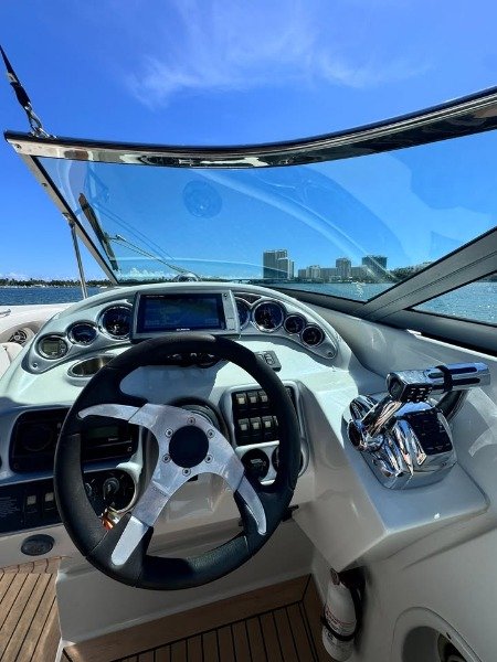 
								Crownline 300 LS 2008 full									