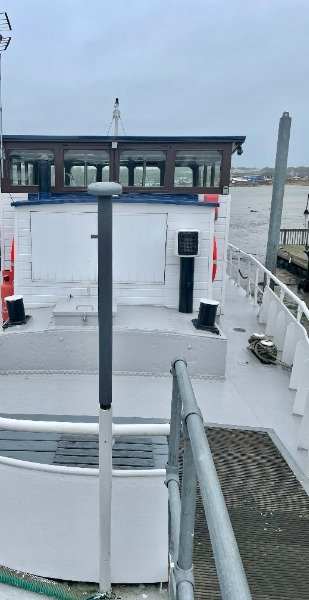 
								United Kingdom The London and Rochester Trading Barge Company Houseboat Conversion GBP full									